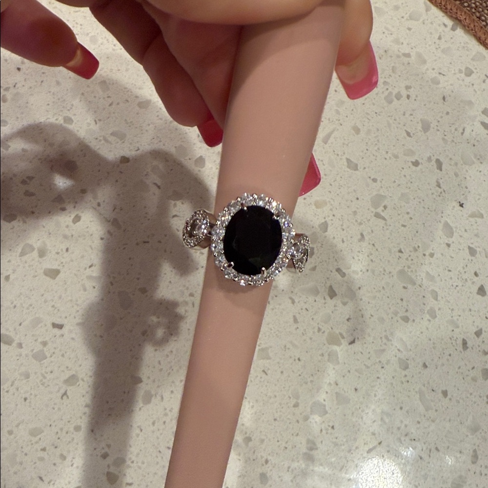 Bomb party 2424 black onyx ring! (Very rare and sought after)🚨🚨🚨